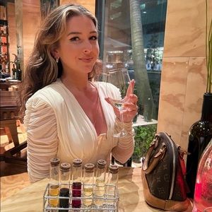 Meet your Posher, Madi